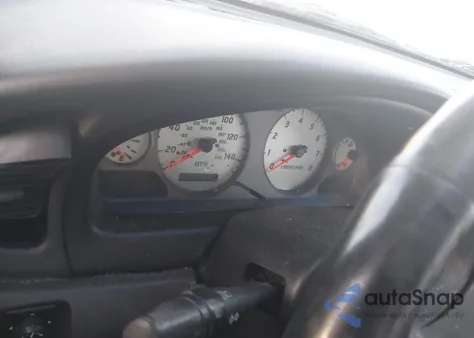 2001 Nissan Sentra Se из США, поврежденный, VIN 3N1BB51D11L109219